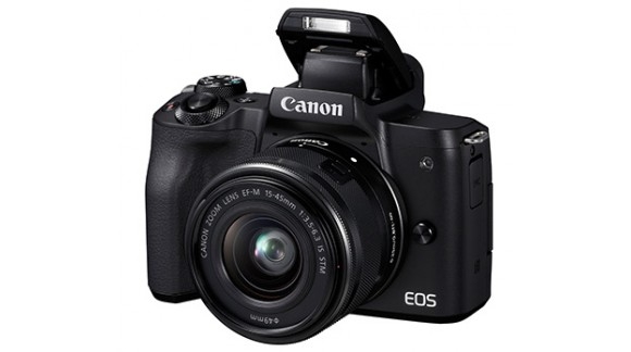 Canon M50 - premiera